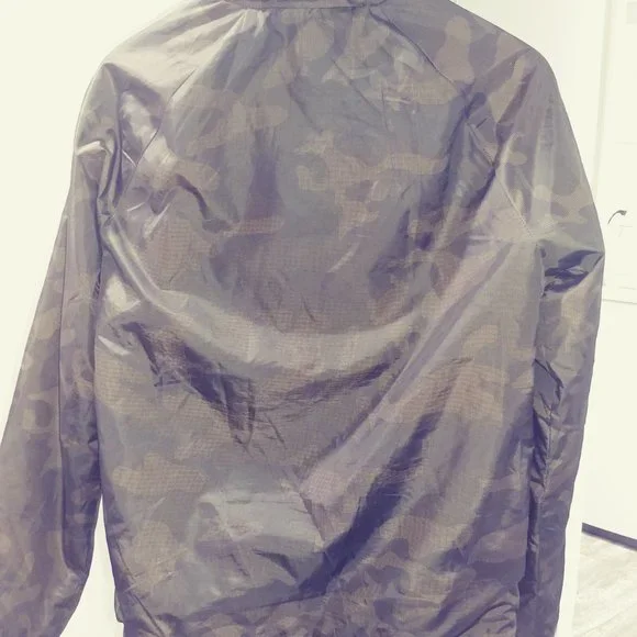 Jacket - Picture 2 of 4